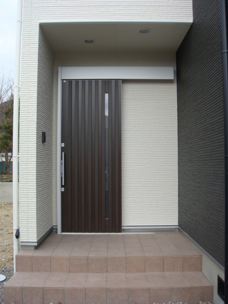 【群馬県高崎市】「MIWA」玄関の鍵交換の画像イメージ
